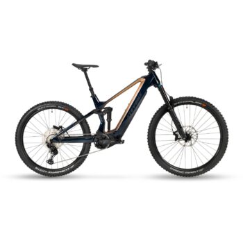 E-INCEPTION AM 872 GTF_23_18_DEEP BLUE MY23.JPG