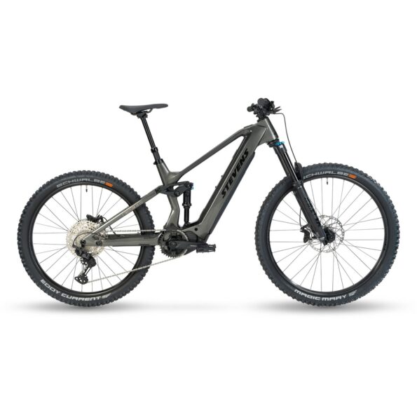 E-INCEPTION AM 882 GTF_GOLDEN GREY CARBON_18_MY24_EVEN.JPG