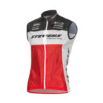 22-7786 Warm Up Weste Team white red black  front