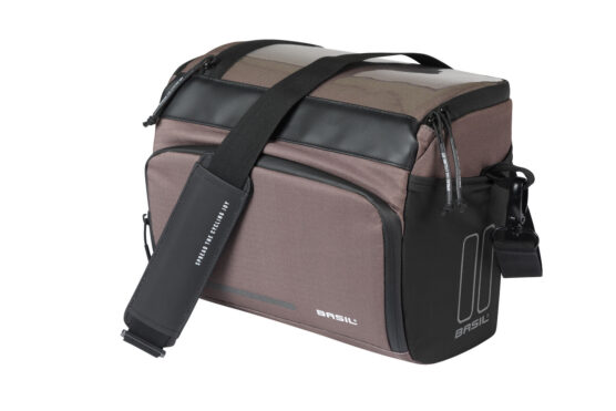 18435 BASIL MOVE HANDLEBAR BAG KF BROWN_1-MEDIUM.JPG