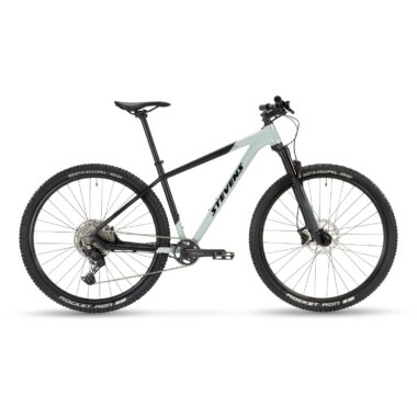 DEVILS TRAIL 29_COOL GREY BLACK_18_MY25_EVEN.JPG