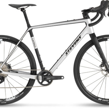 CAMINO PRO_23_56_VOGUE SILVER MY23.JPG